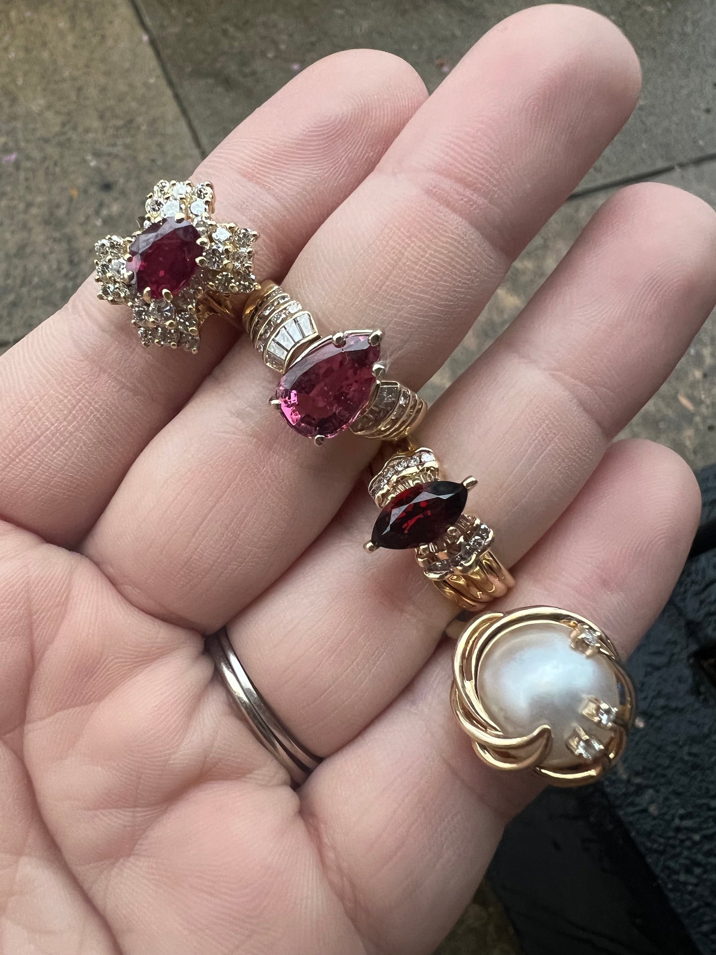 Ruby Diamond 14kt Yellow Gold Estate Ring