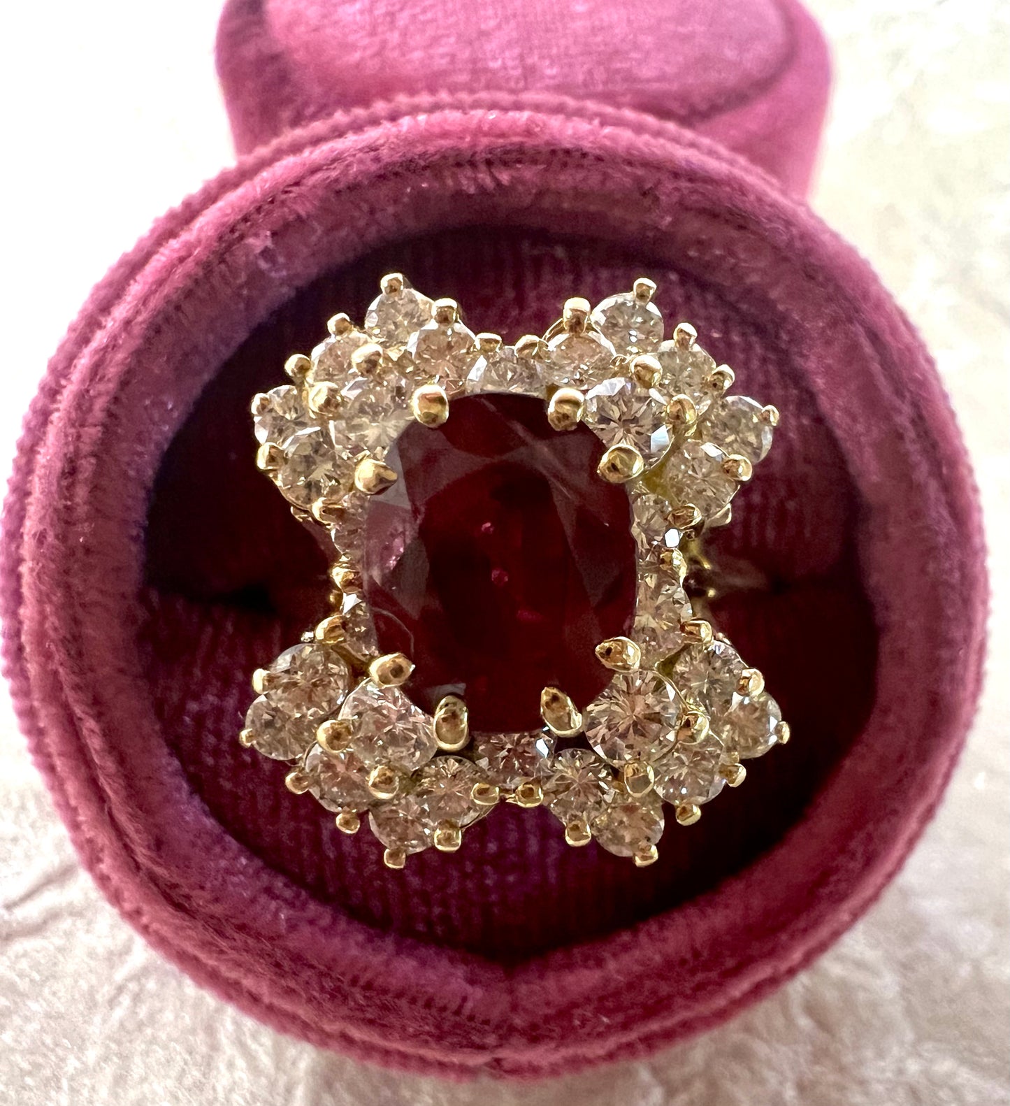 Ruby Diamond 14kt Yellow Gold Estate Ring