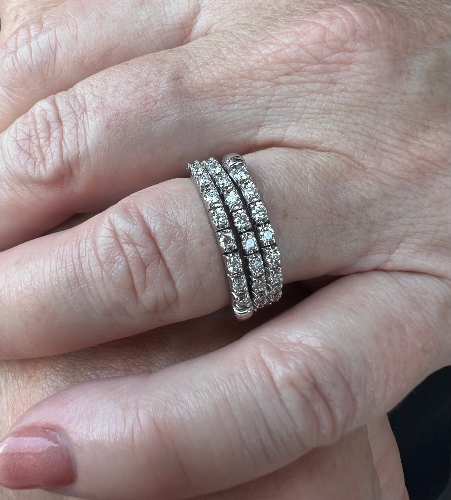 1 Carat Diamond White Gold Flexible Ring