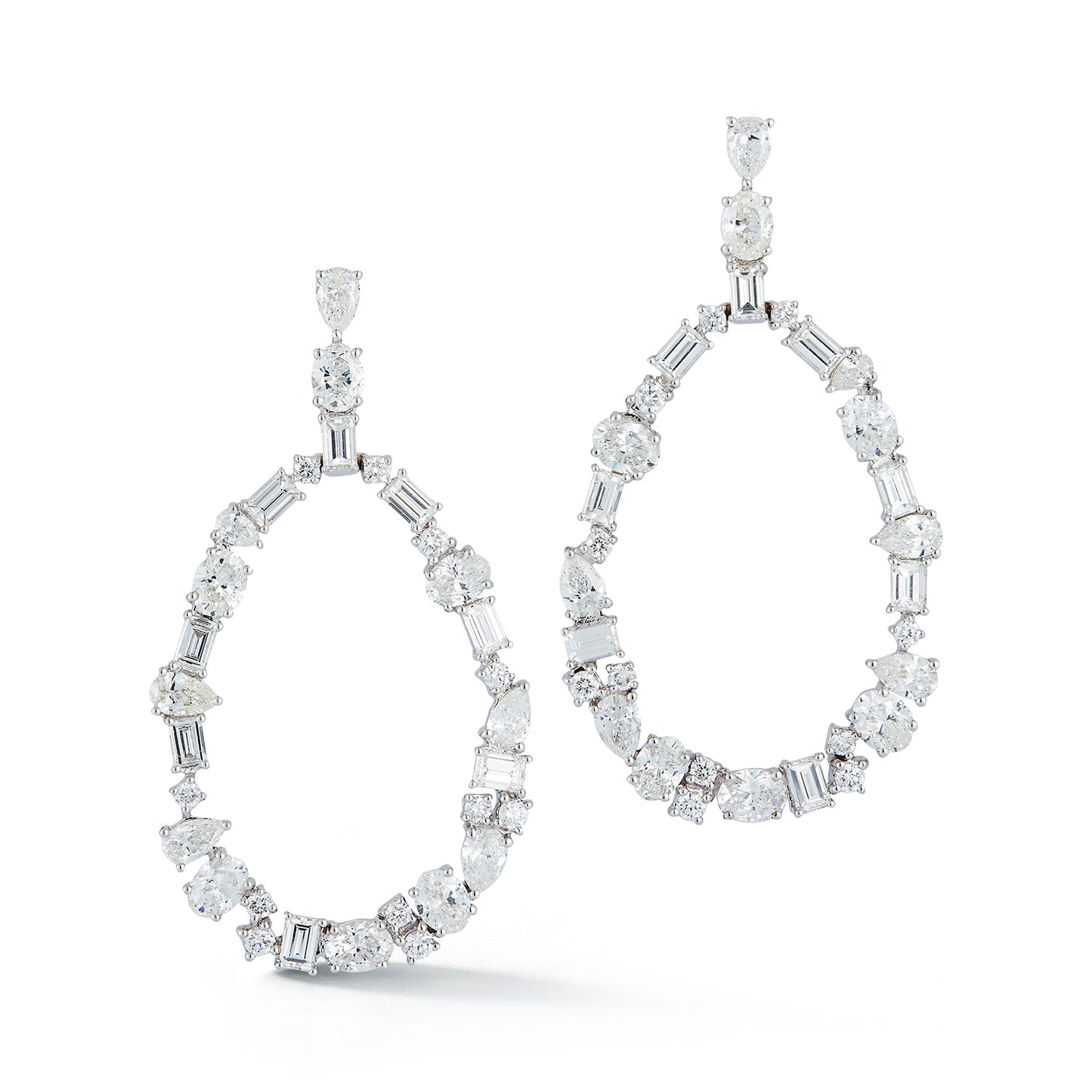 Mixed Diamonds Oval Shape Stud Earrings