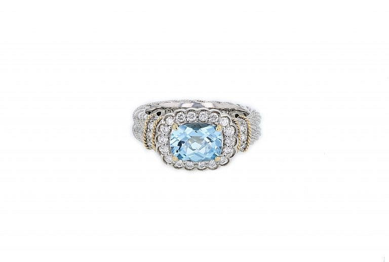 PIYARO Sky Blue Topaz Ring