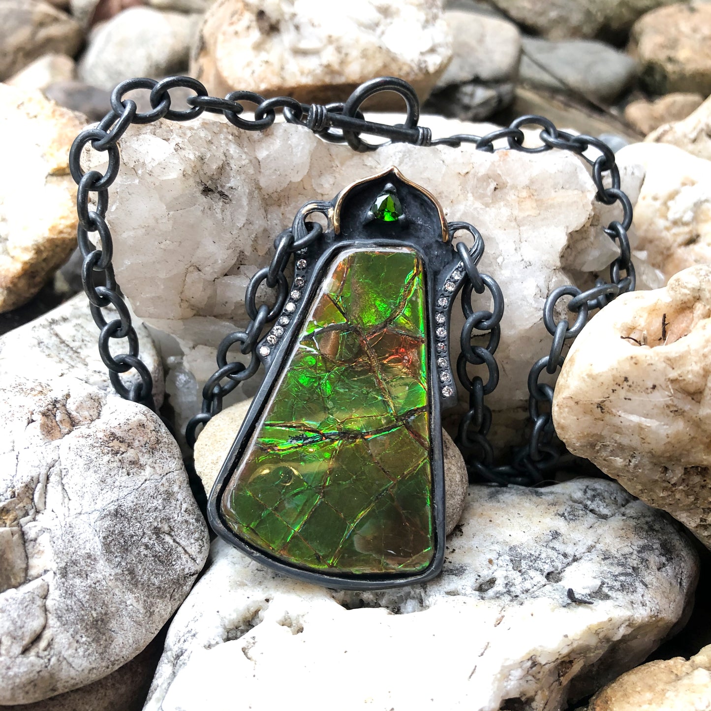 EC Black & Gold Ammolite Necklace
