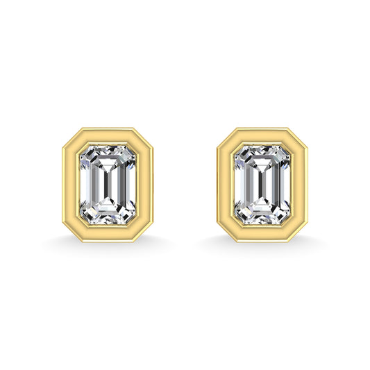 Diamond 1/3 Ct.Tw. Emerald Shape Stud Earrings in 14K Yellow Gold