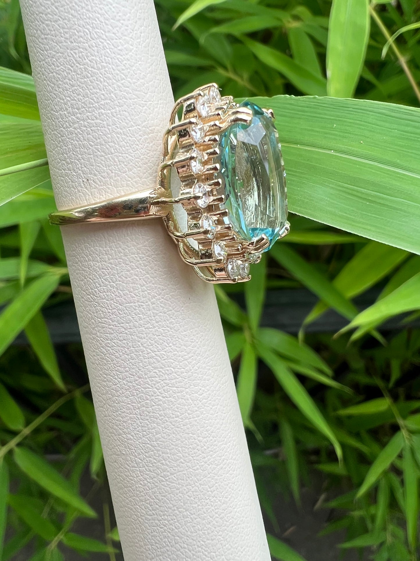 10 Carat Aquamarine Diamond Ring