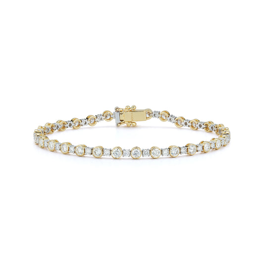 Alternating Size Diamond Bezel and 4 Prong Bracelet