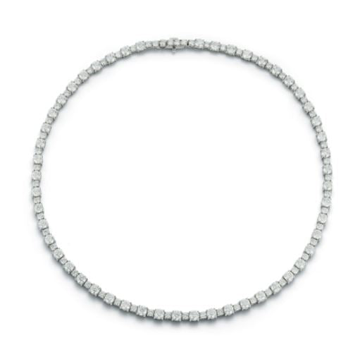 4 Prong Alternating Diamond Necklace