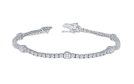 Diamond Tennis Bracelet with Alternating Size Diamonds