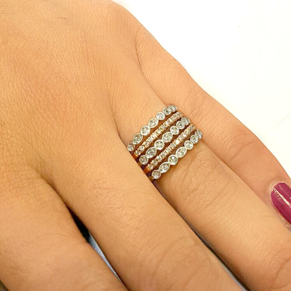 14K White Gold 1/6 Ct.Tw. Diamond Stackable Band