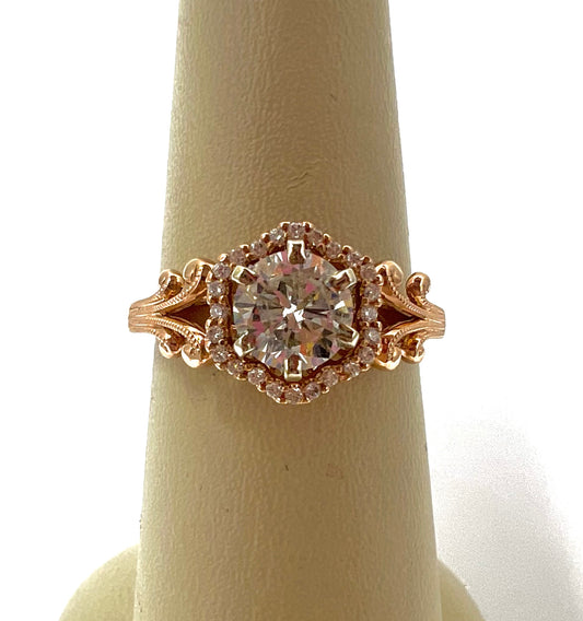 1 Carat Round Engagement Ring